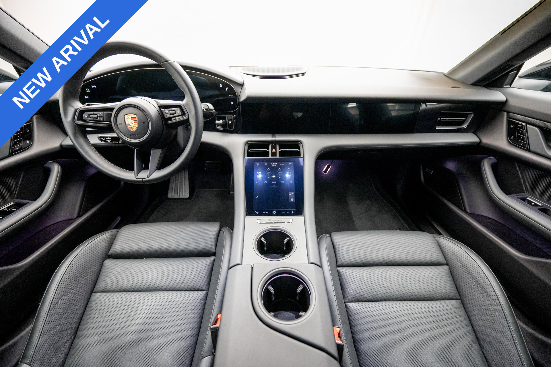 Used 2021 Porsche Taycan 4S AWD/4WD image 10