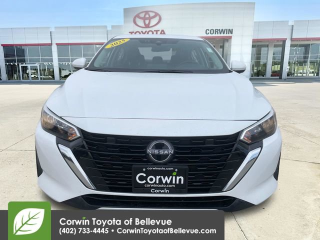 Used 2025 Nissan Sentra SV FWD image 8