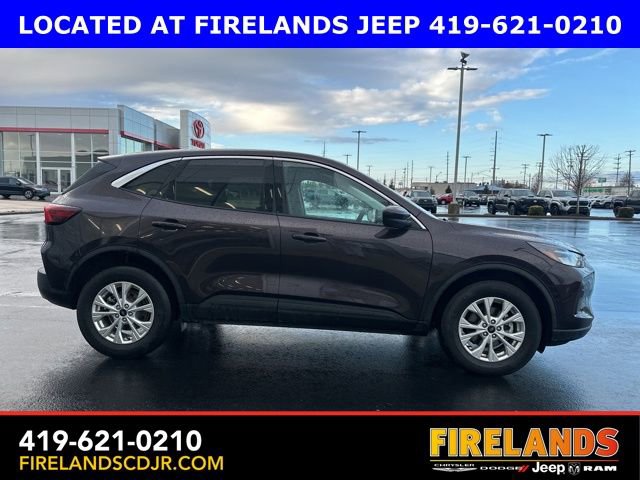 Used 2023 Ford Escape Active w/ Tech Pack #2 AWD/4WD image 15
