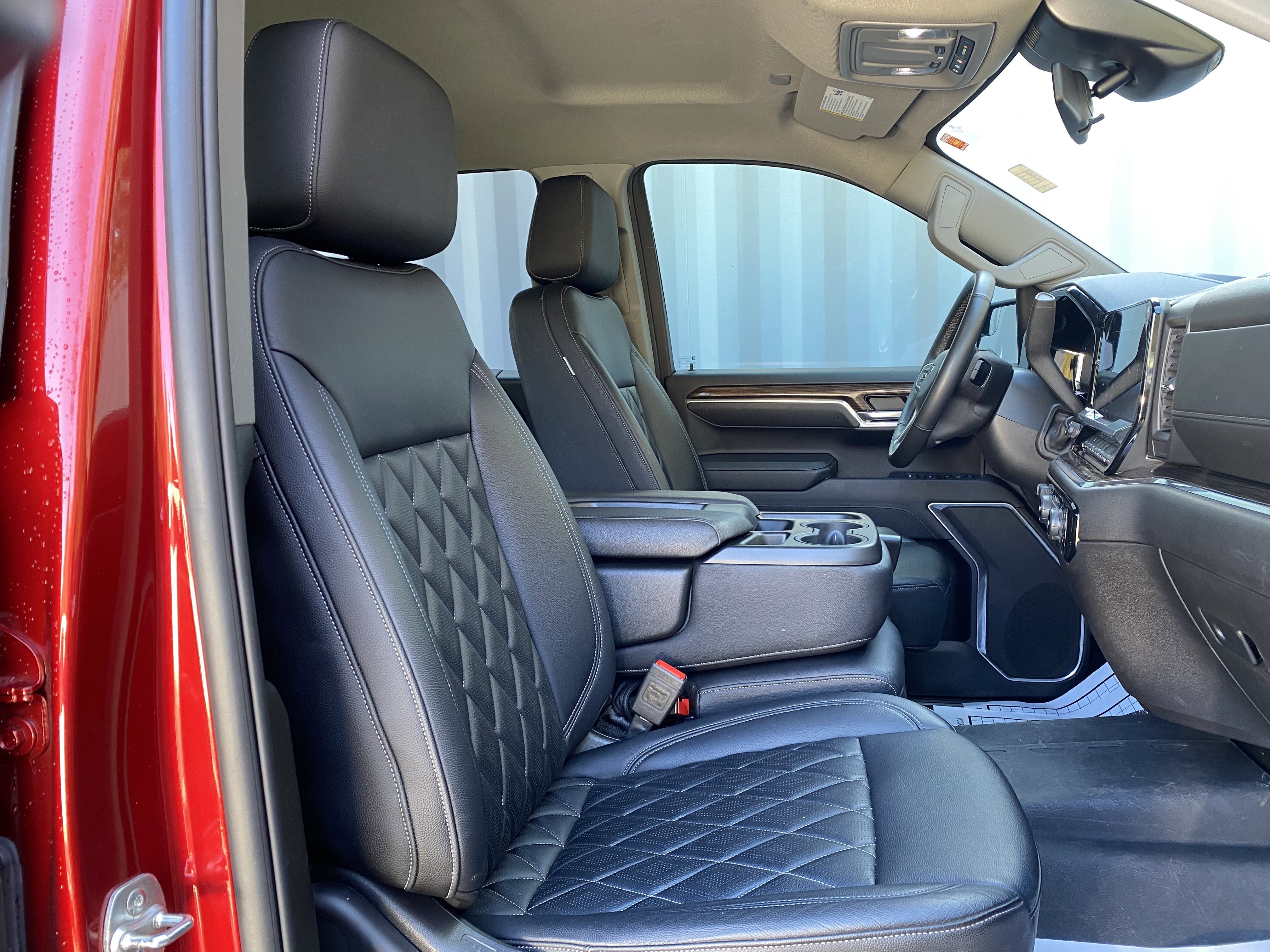 Used 2025 Chevrolet Silverado 1500 RST image 35