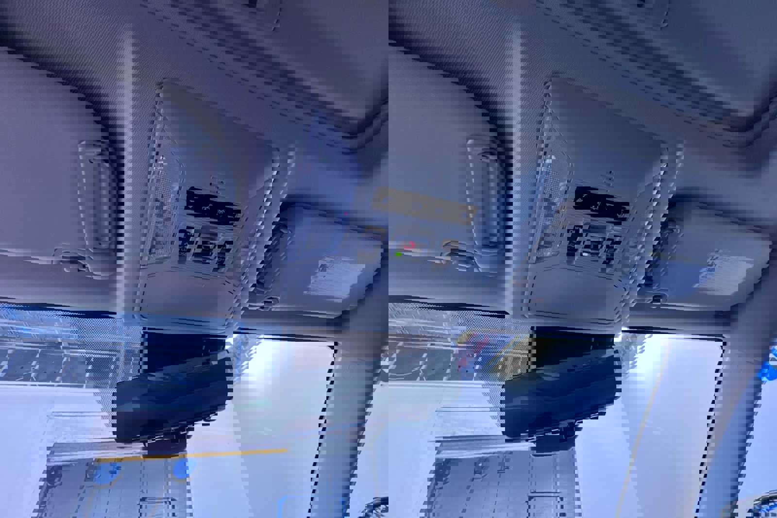 Used 2020 Toyota RAV4 TRD Off-Road image 33