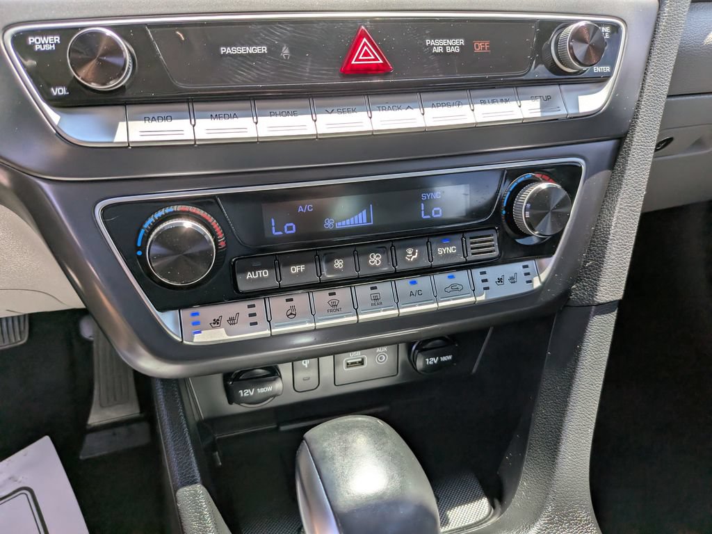 Used 2019 Hyundai Sonata Limited FWD image 25