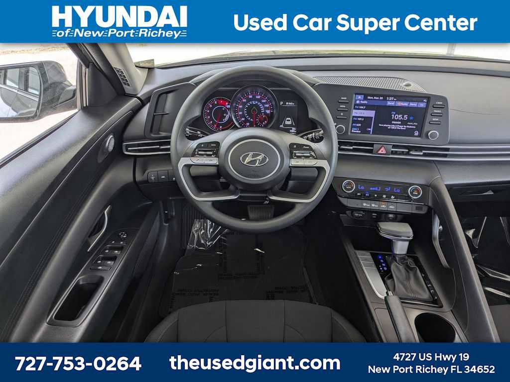 Certified 2023 Hyundai Elantra SEL image 14