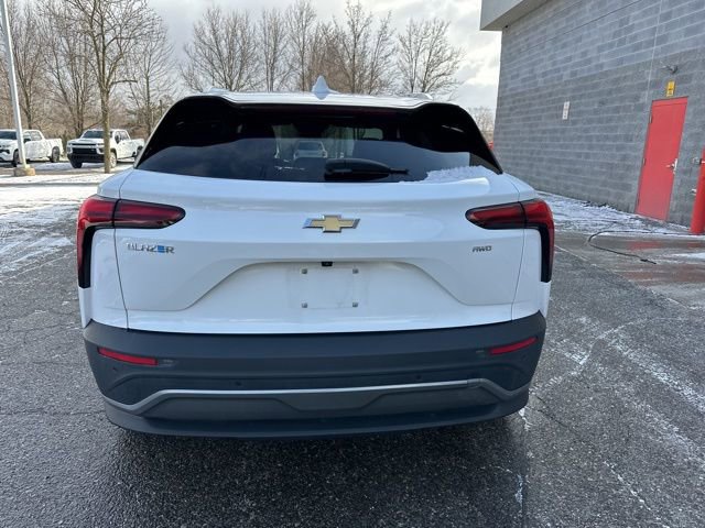 Used 2024 Chevrolet Blazer EV LT image 4