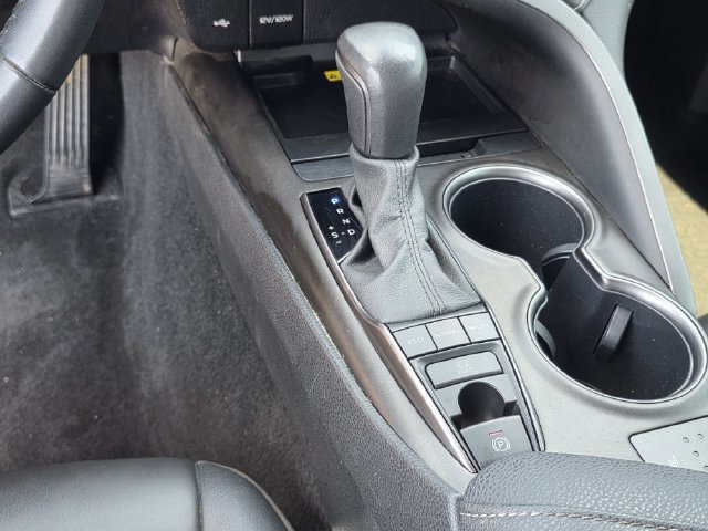 Used 2023 Toyota Camry XSE FWD image 22
