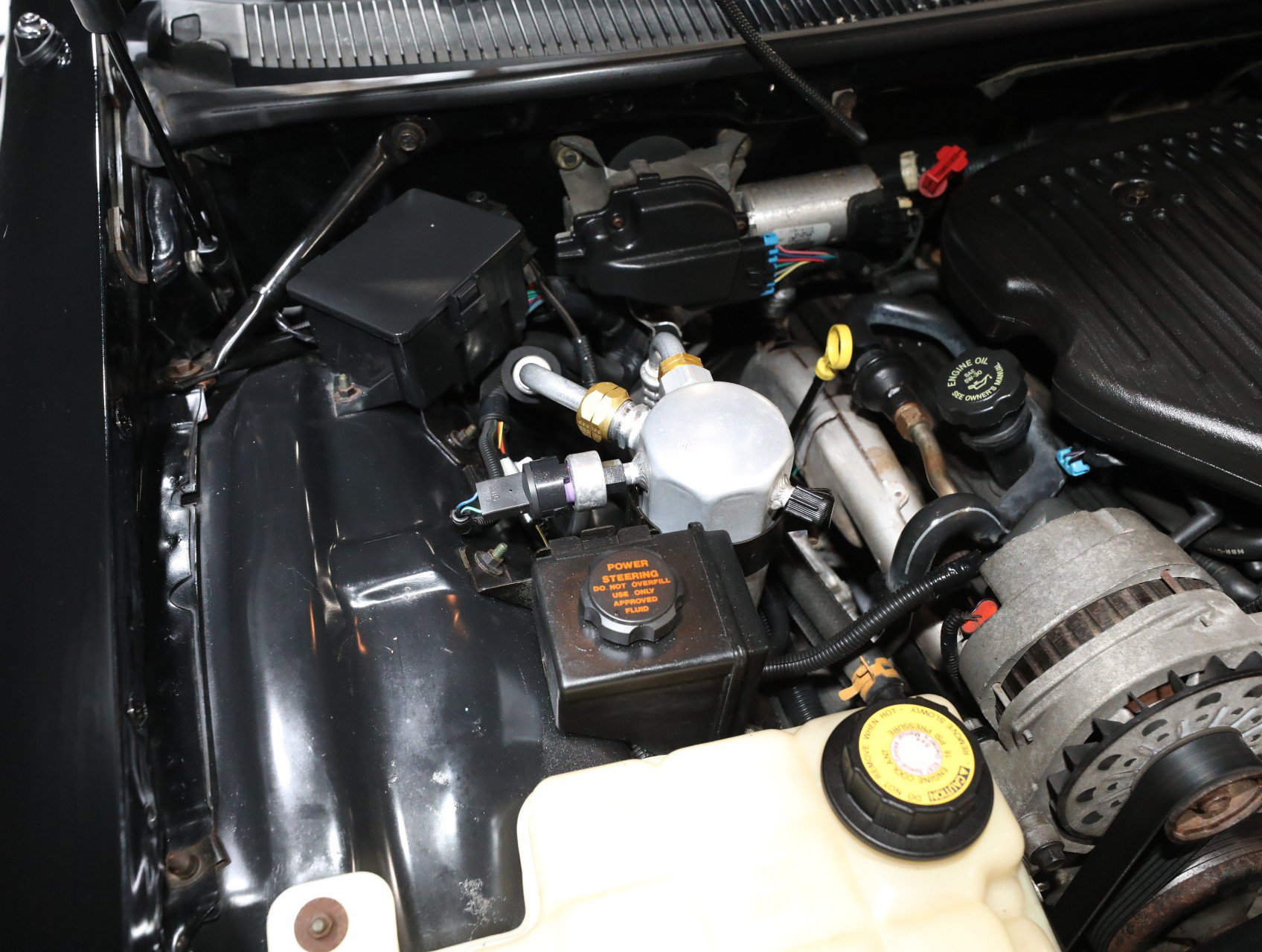 Used 1996 Chevrolet Impala SS RWD image 74
