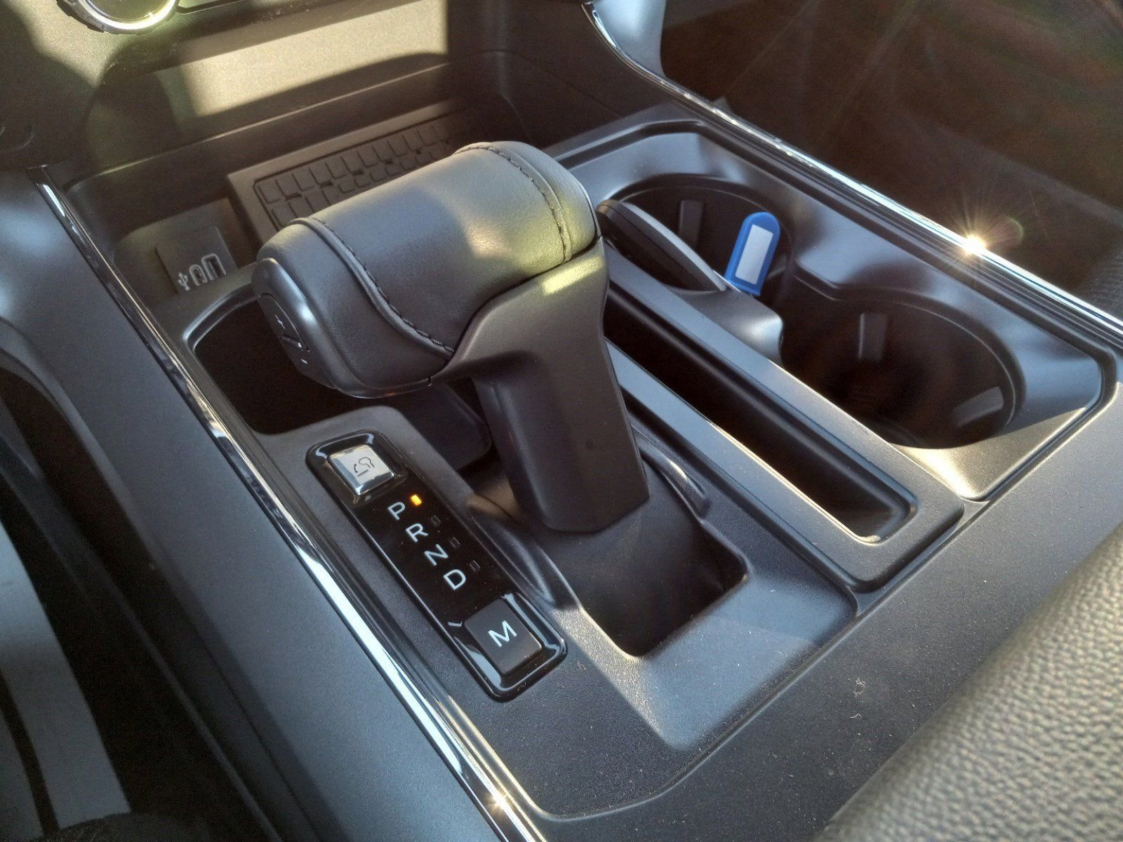 New 2025 Ford F150 XLT w/ Equipment Group 302A MID AWD/4WD image 21