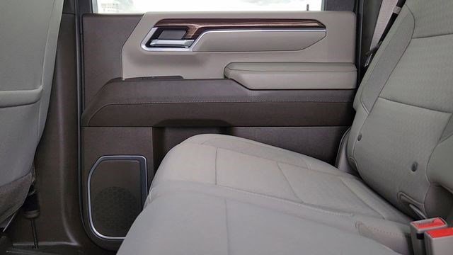 Used 2024 Chevrolet Silverado 2500 LT w/ Convenience Package image 16