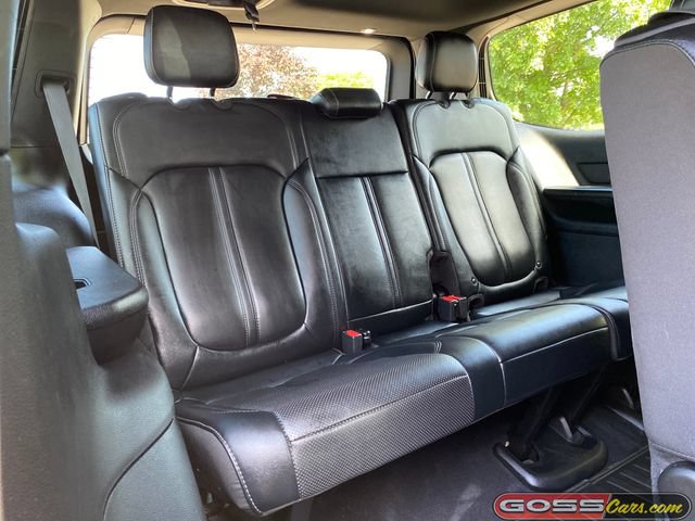 Used 2022 Jeep Wagoneer Series III AWD/4WD image 9