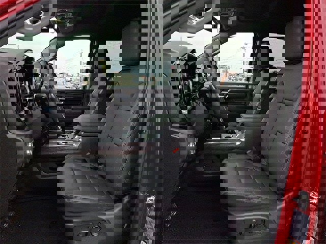 New 2026 GMC Sierra 2500 SLT w/ SLT Convenience Package image 9
