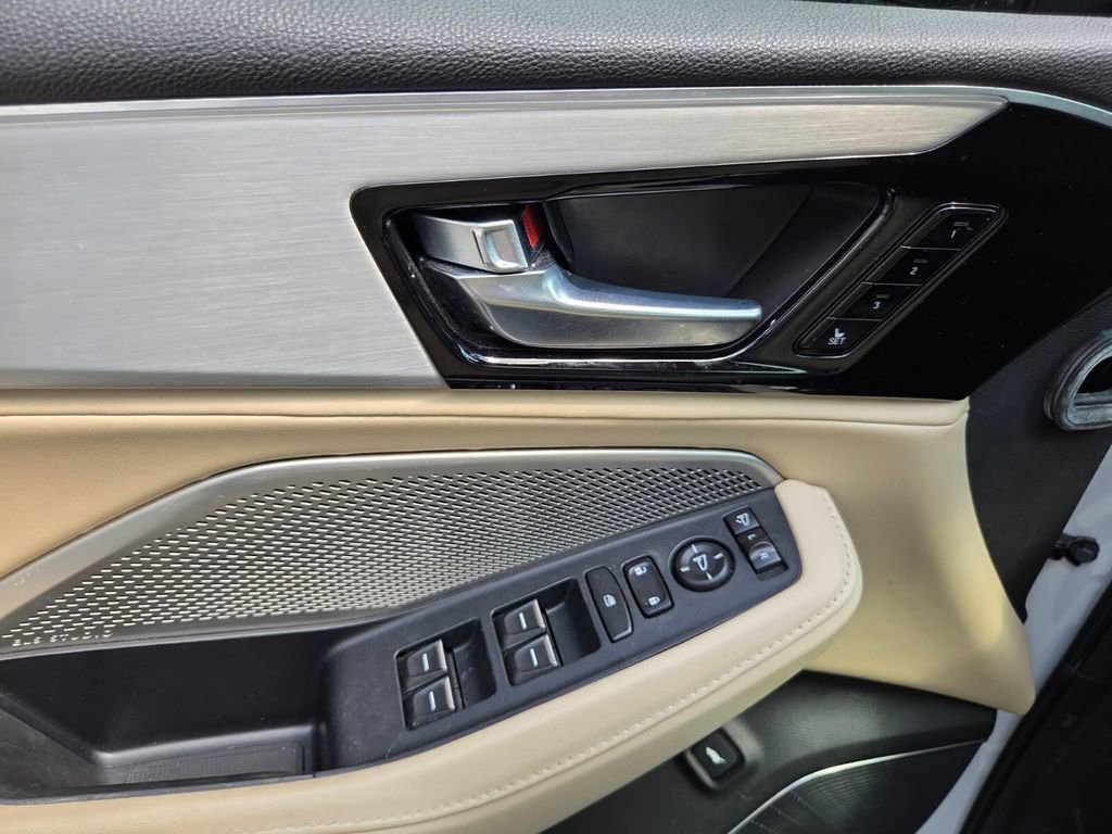 Used 2023 Acura MDX FWD w/ Technology Package image 10