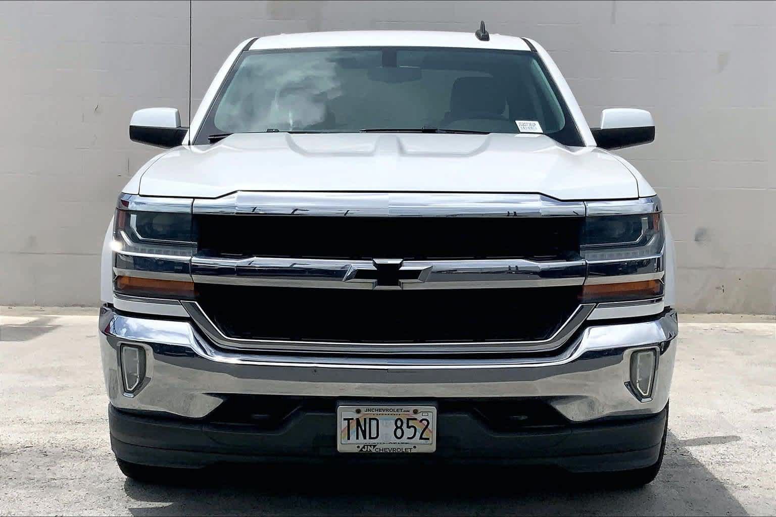 Used 2018 Chevrolet Silverado 1500 LT w/ All Star Edition RWD image 6