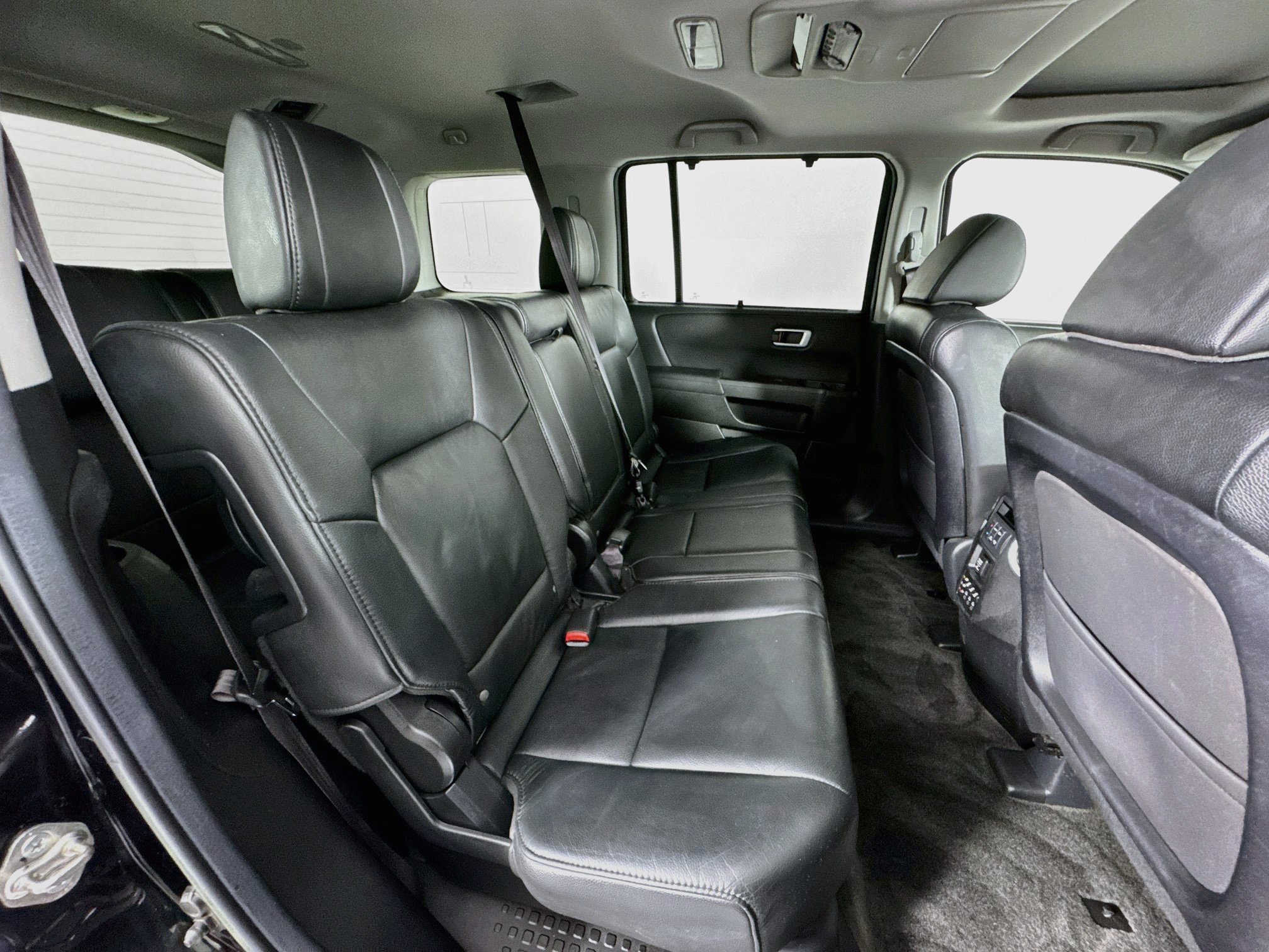 Used 2013 Honda Pilot Touring image 30