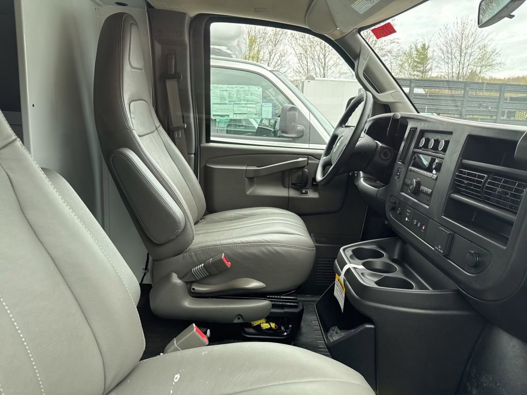 New 2025 Chevrolet Express 3500 w/ Power Convenience Package RWD image 10
