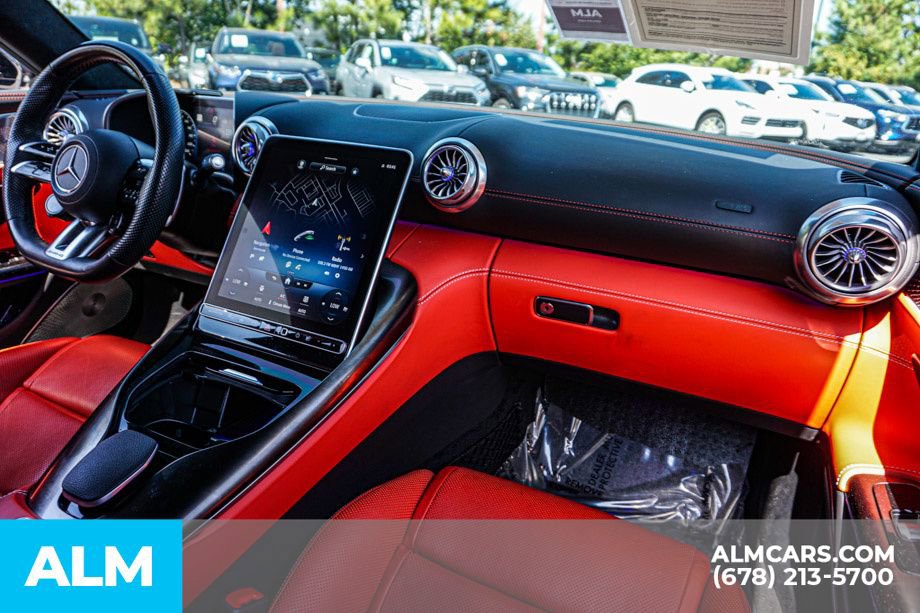 Used 2022 Mercedes-Benz SL 63 AMG 4MATIC image 33