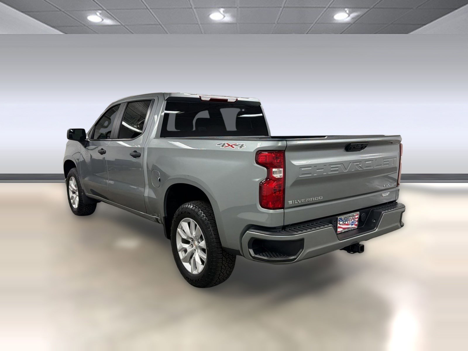 Used 2025 Chevrolet Silverado 1500 Custom AWD/4WD image 2