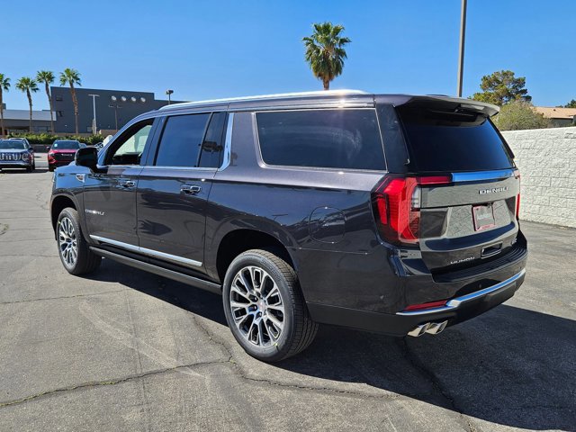 New 2026 GMC Yukon XL Denali w/ Denali Reserve Package image 9
