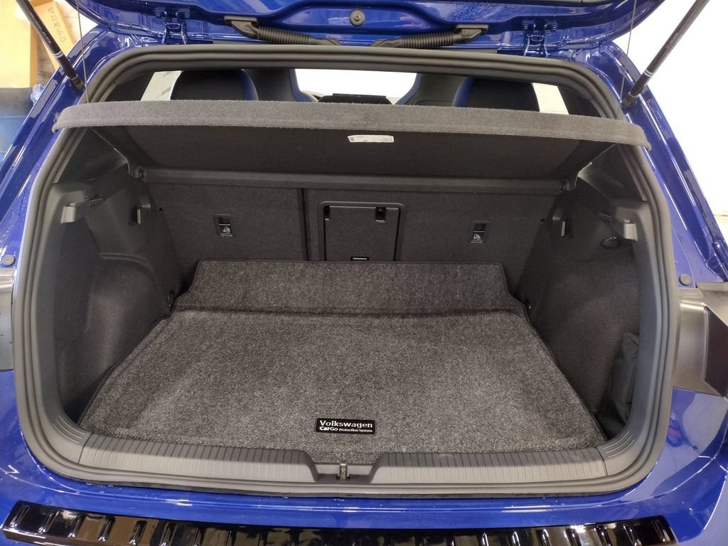 New 2026 Volkswagen Golf AWD/4WD image 17