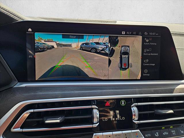 Used 2022 BMW X7 xDrive40i w/ Parking Assistance Package AWD/4WD image 13