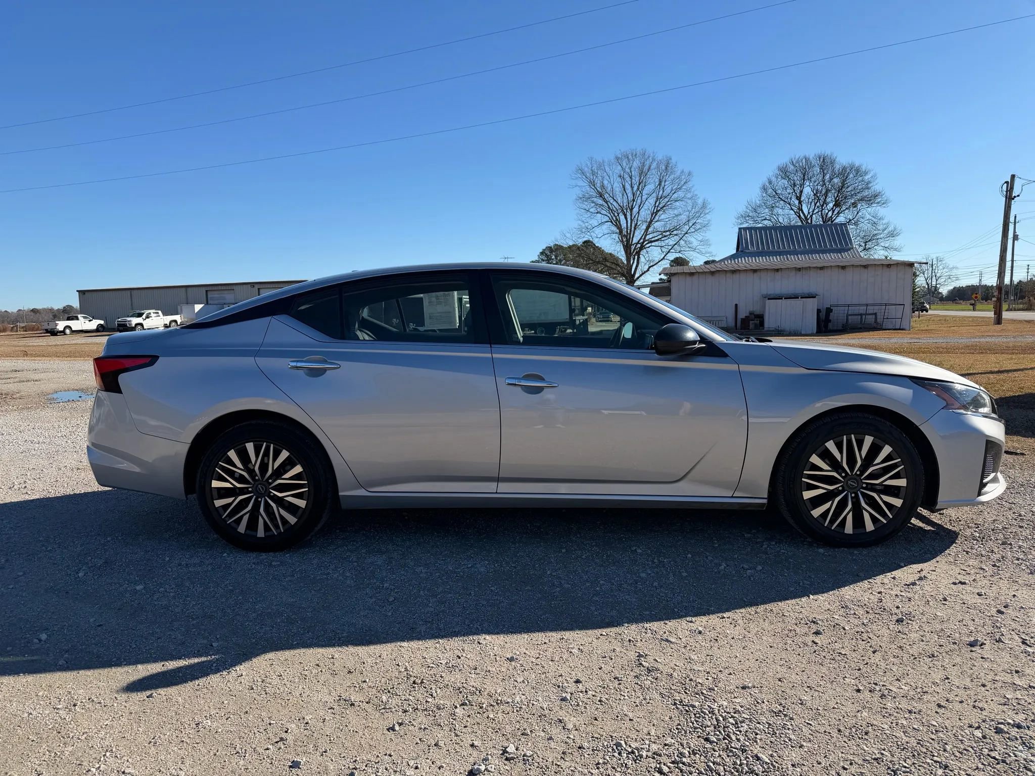 Used 2023 Nissan Altima 2.5 SV image 6