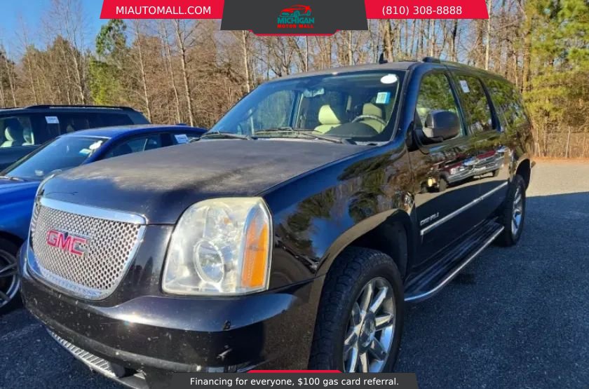 Used 2014 GMC Yukon XL Denali image 1