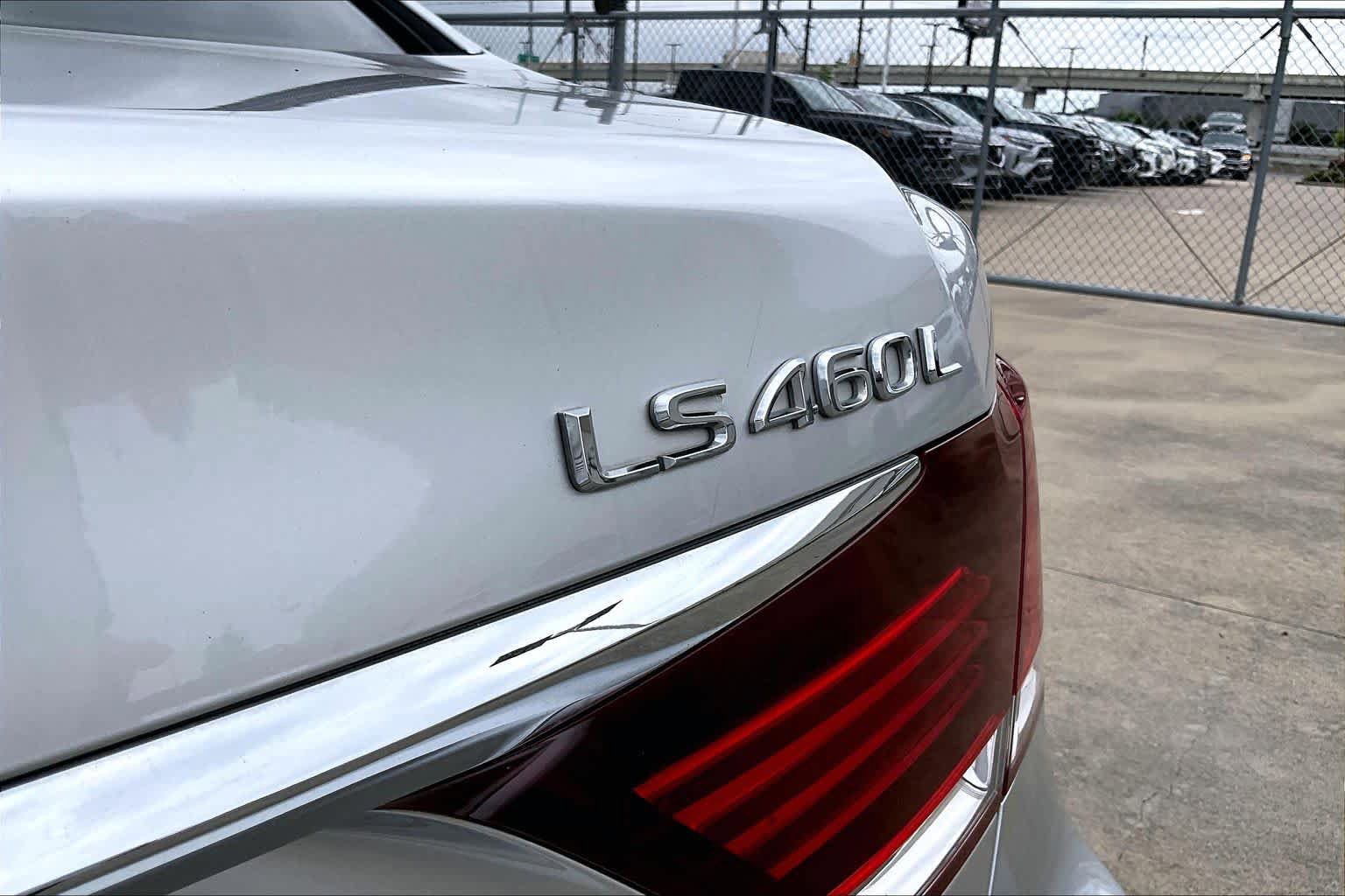 Used 2017 Lexus LS 460 L RWD image 28