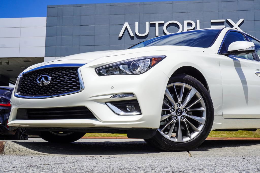 Used 2023 INFINITI Q50 Luxe w/ Cargo Package RWD image 2