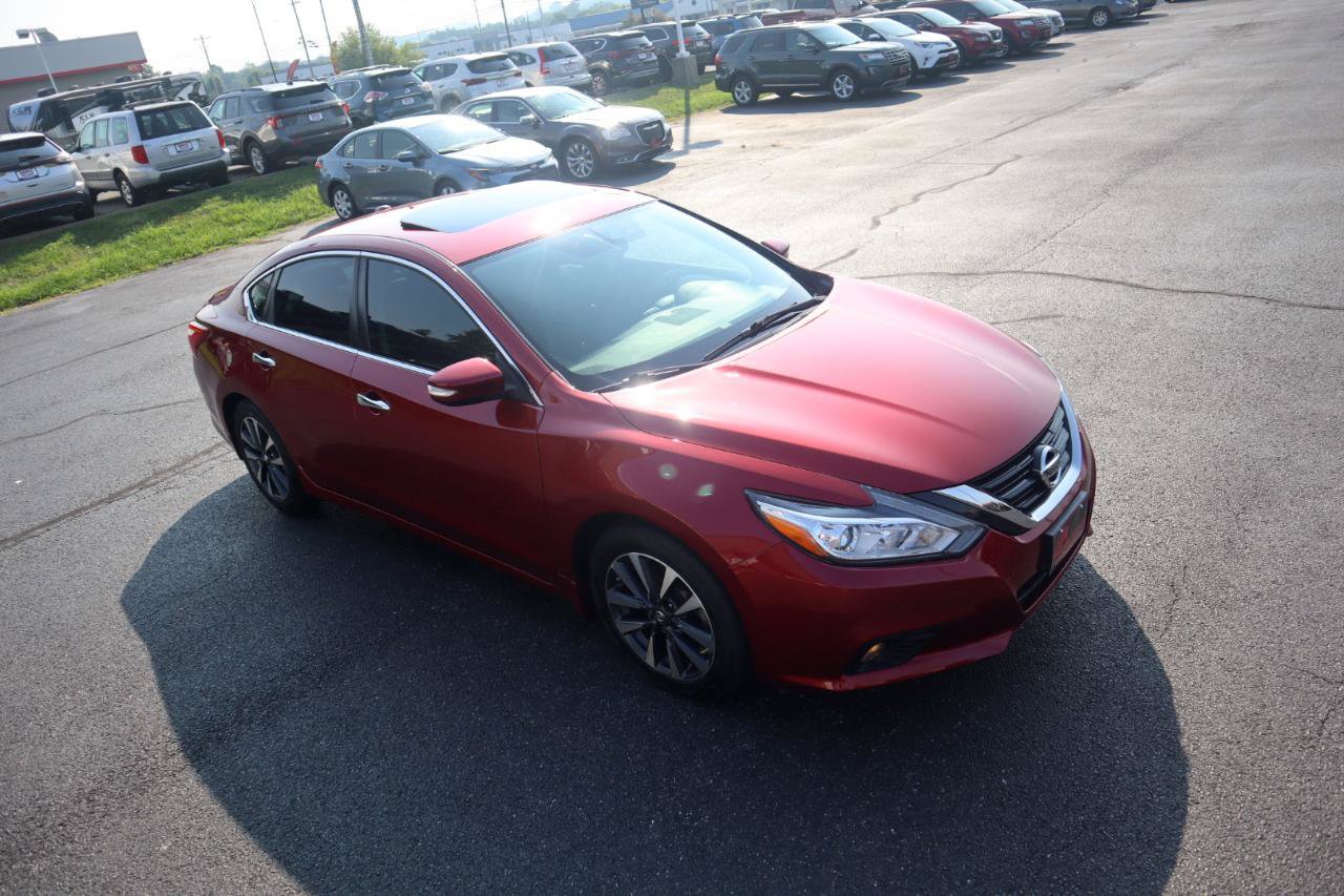 Used 2016 Nissan Altima 2.5 SL w/ Moonroof Package FWD image 21