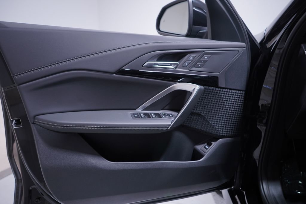 New 2026 BMW X1 xDrive28i w/ Convenience Package image 10