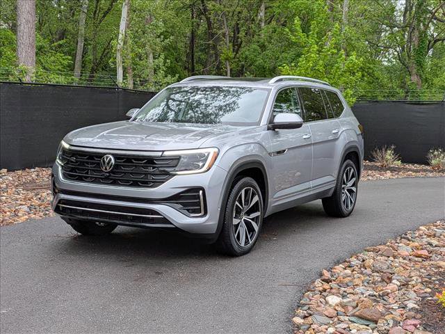 Certified 2025 Volkswagen Atlas SEL Premium R-Line