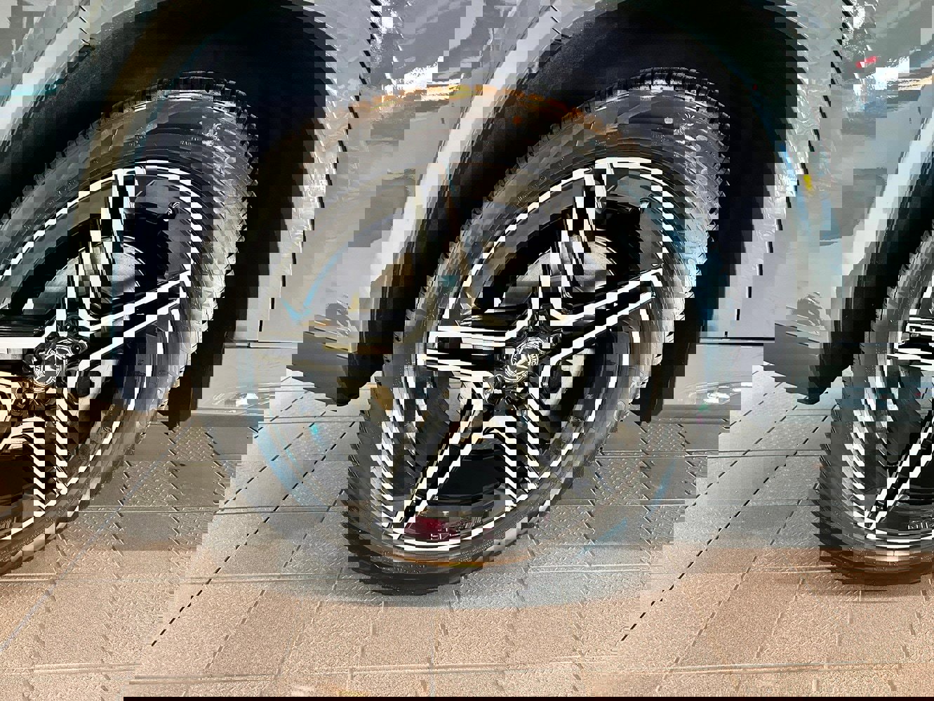 New 2026 Mercedes-Benz GLS 450 4MATIC image 18