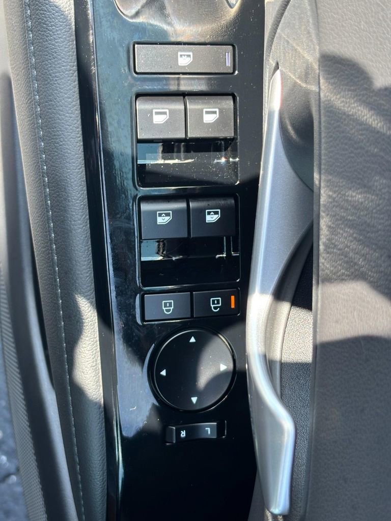 New 2025 Hyundai Santa Cruz Limited image 19