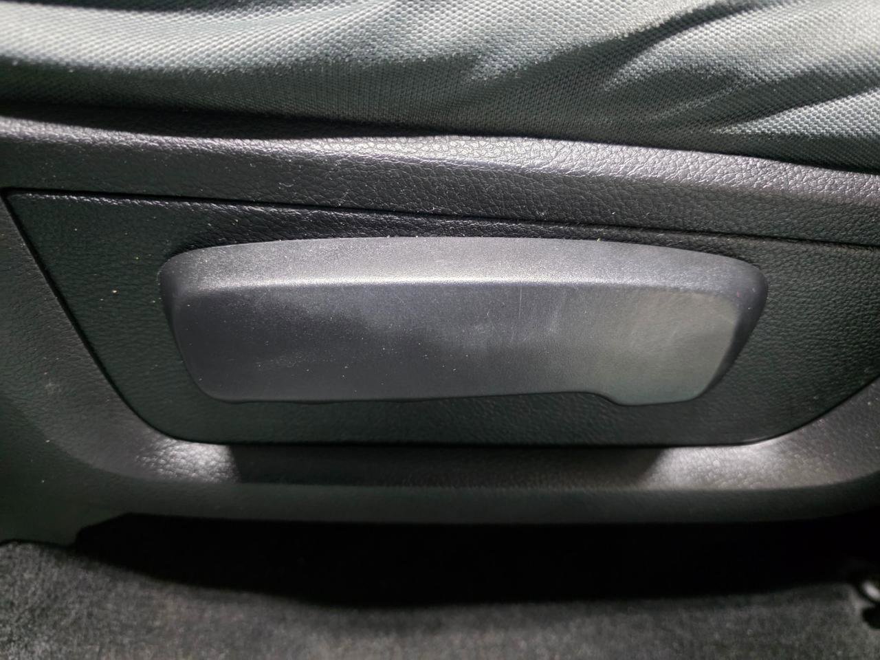 Used 2017 RAM 2500 SLT image 17