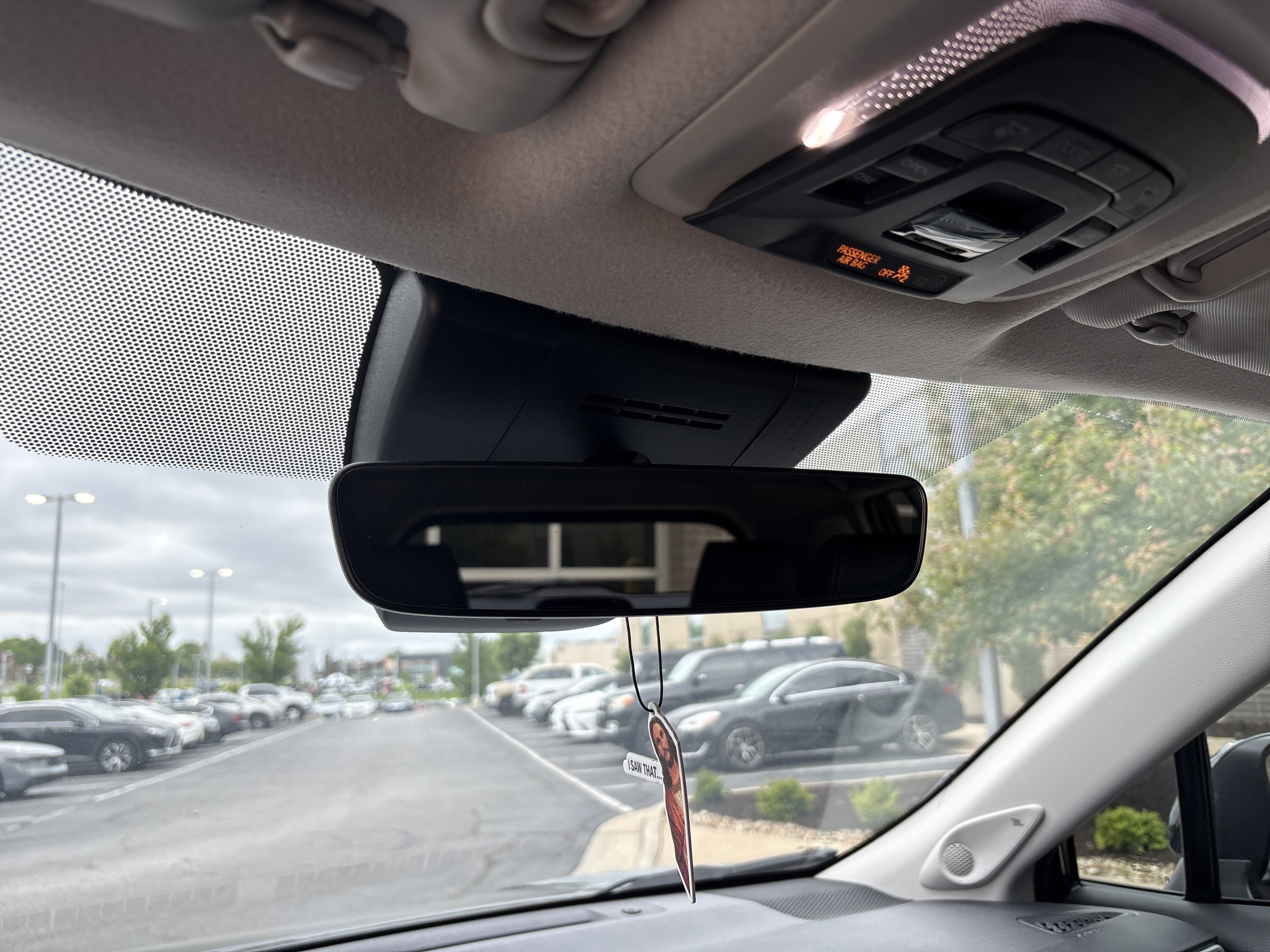 Used 2023 Toyota Corolla Cross XLE w/ Convenience Package AWD/4WD image 34