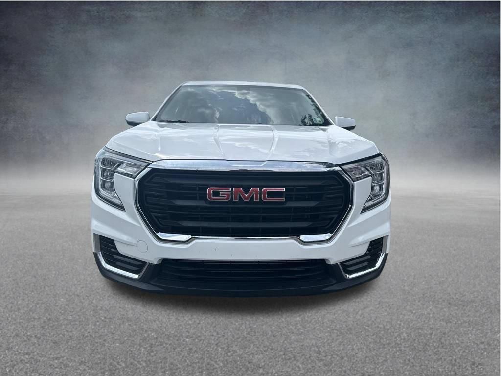 Used 2024 GMC Terrain SLE AWD/4WD image 5