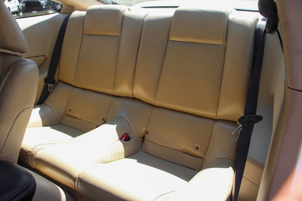 Used 2006 Ford Mustang Premium RWD image 19