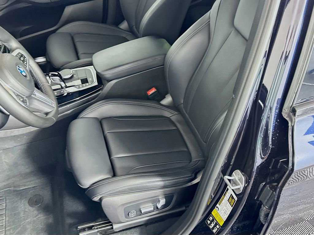 Used 2022 BMW X3 xDrive30i w/ M Sport Package 2 image 19