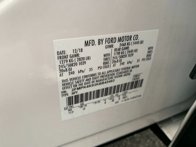 Certified 2019 Ford Edge Titanium w/ Cold Weather Package AWD/4WD image 28