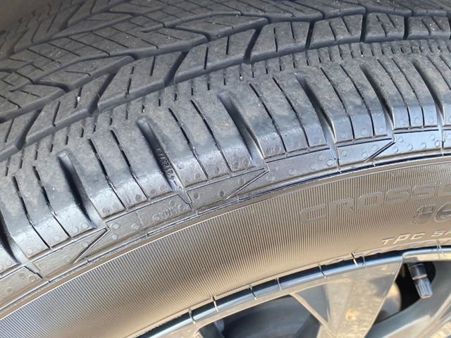 Certified 2023 Chevrolet Traverse RS image 24