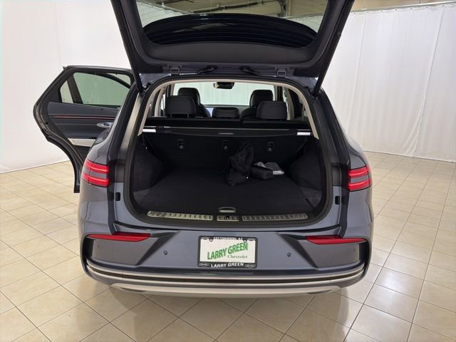 Used 2026 Genesis Electrified GV70 Prestige image 22