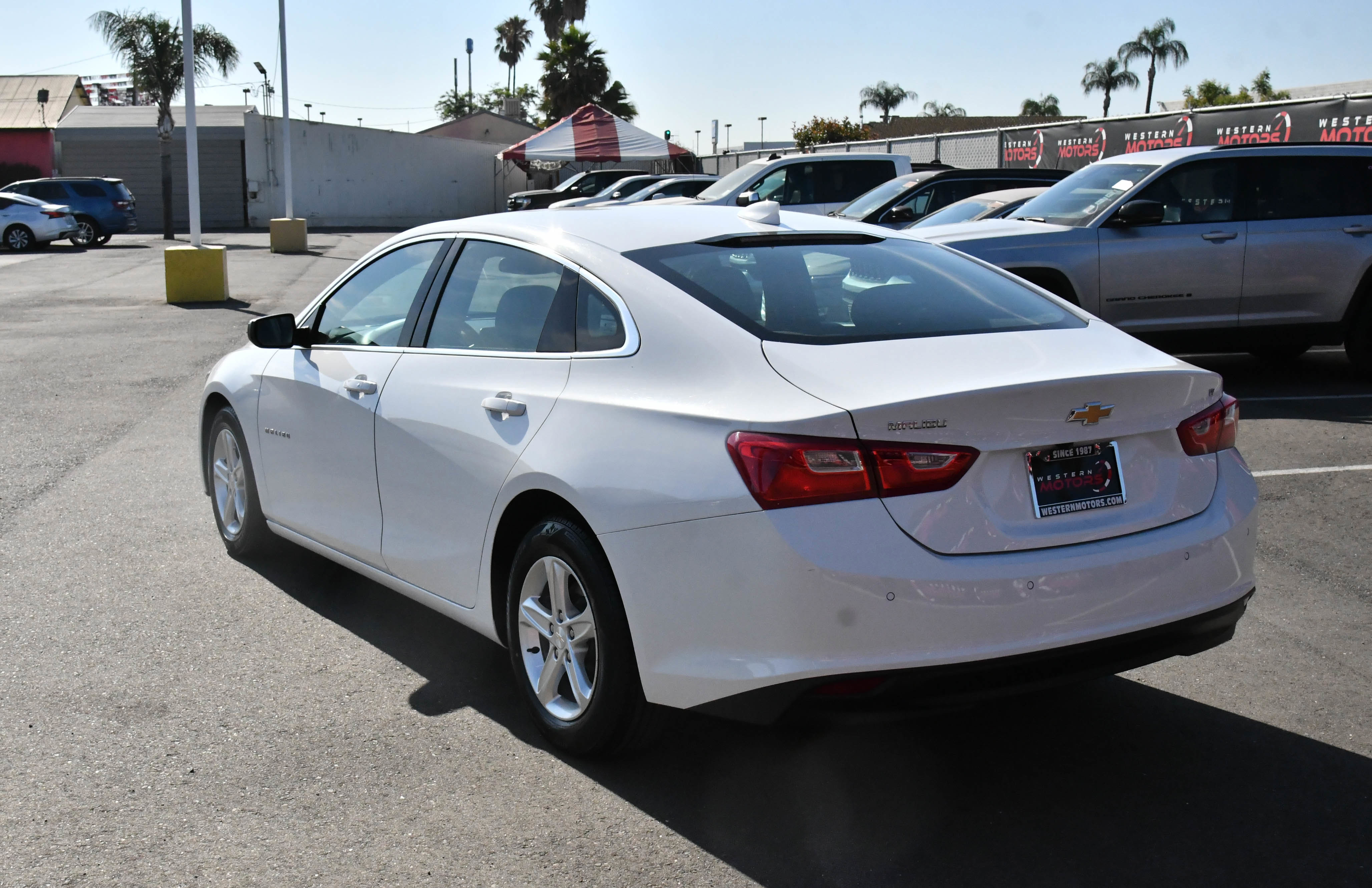 Used 2024 Chevrolet Malibu LT FWD image 6