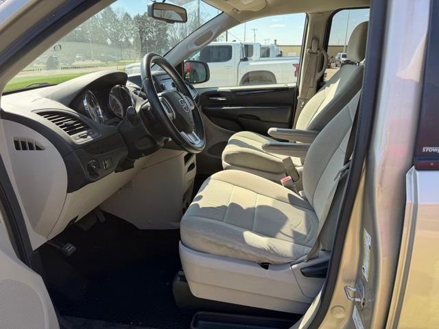 Used 2013 Dodge Grand Caravan SE image 10