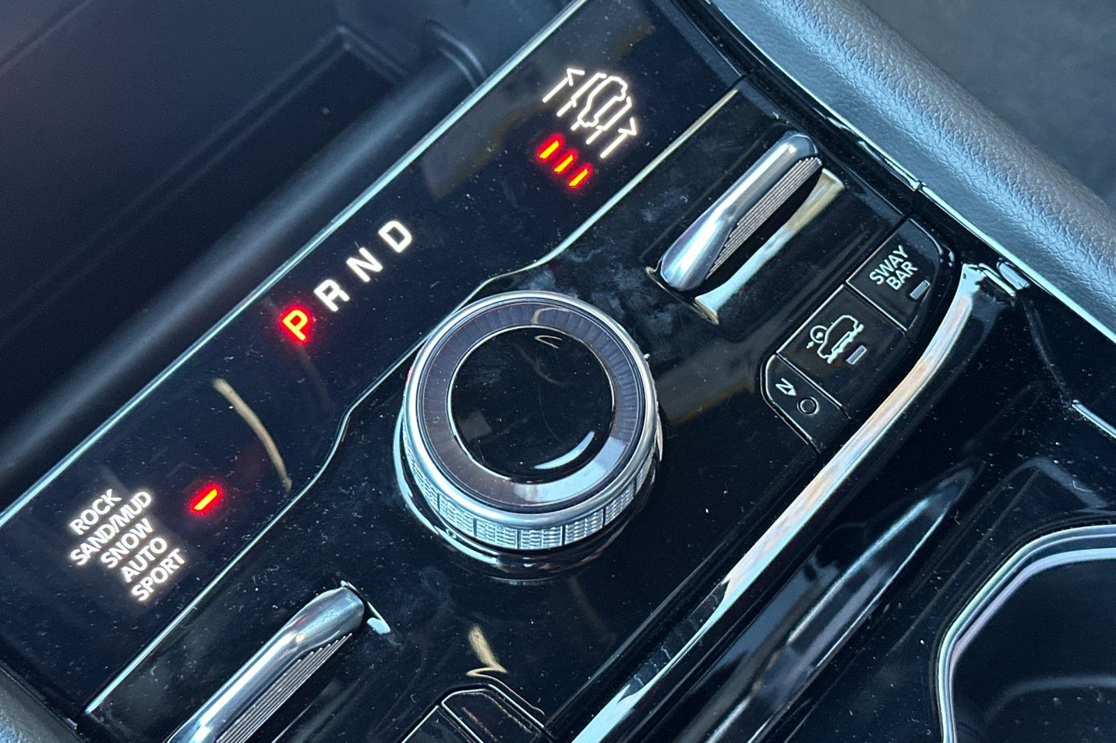 New 2023 Jeep Grand Cherokee Trailhawk AWD/4WD image 21