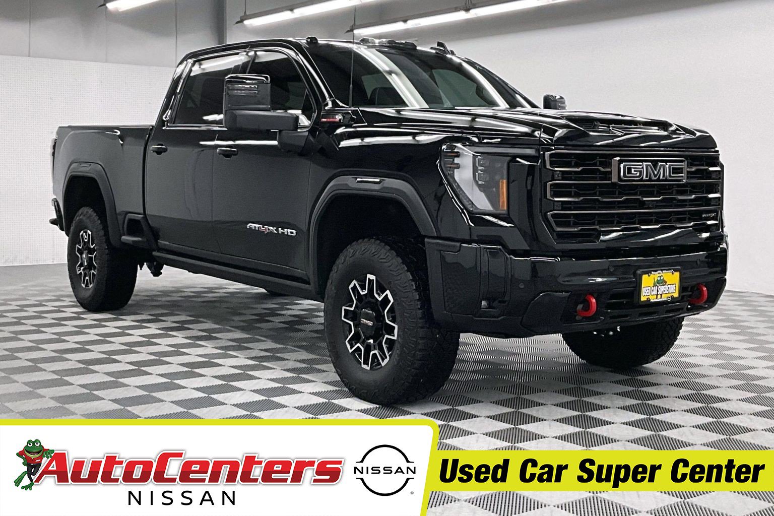 Used 2025 GMC Sierra 2500 AT4X AWD/4WD image 1