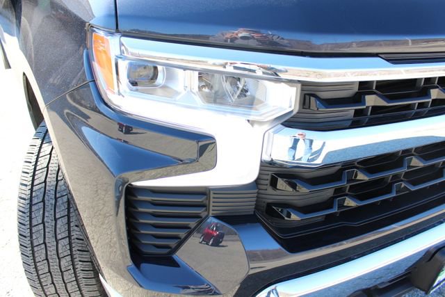 Used 2024 Chevrolet Silverado 1500 LT image 4