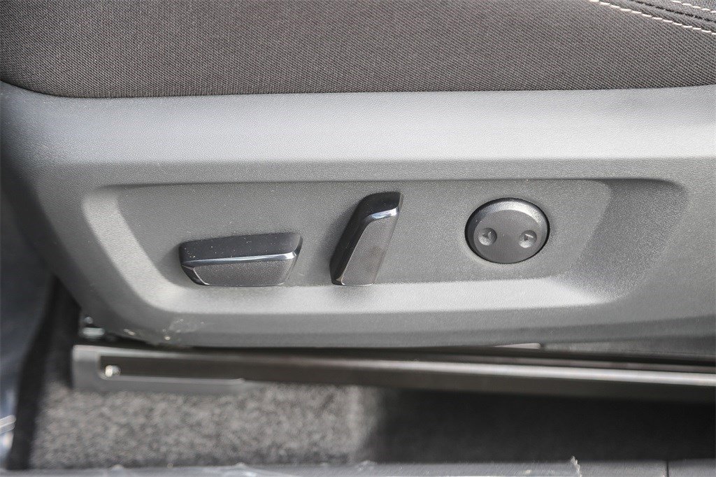 New 2026 Nissan Rogue SV image 22