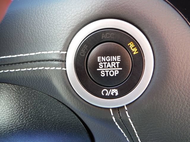 Certified 2023 Chrysler 300 C RWD image 24