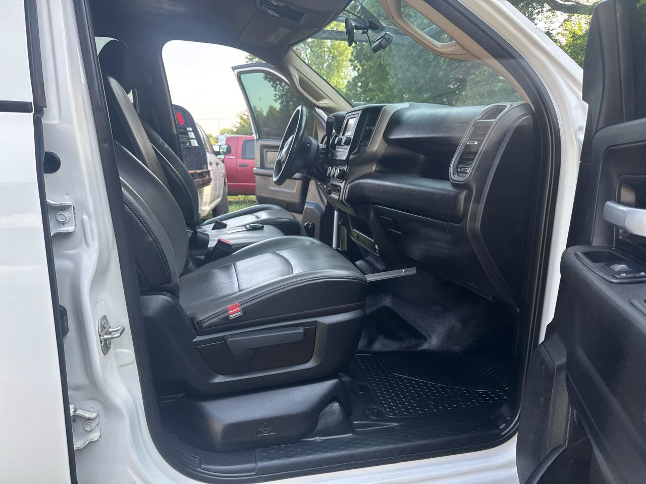 Used 2019 RAM 5500 Tradesman w/ Ambulance Prep Group AWD/4WD image 29