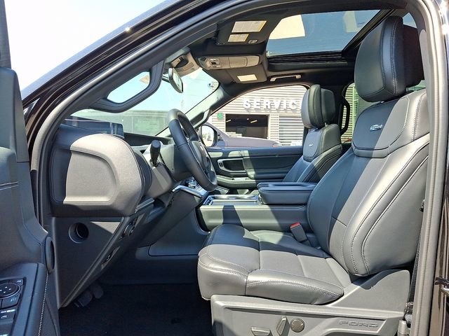 New 2026 Ford Expedition Max Platinum image 6