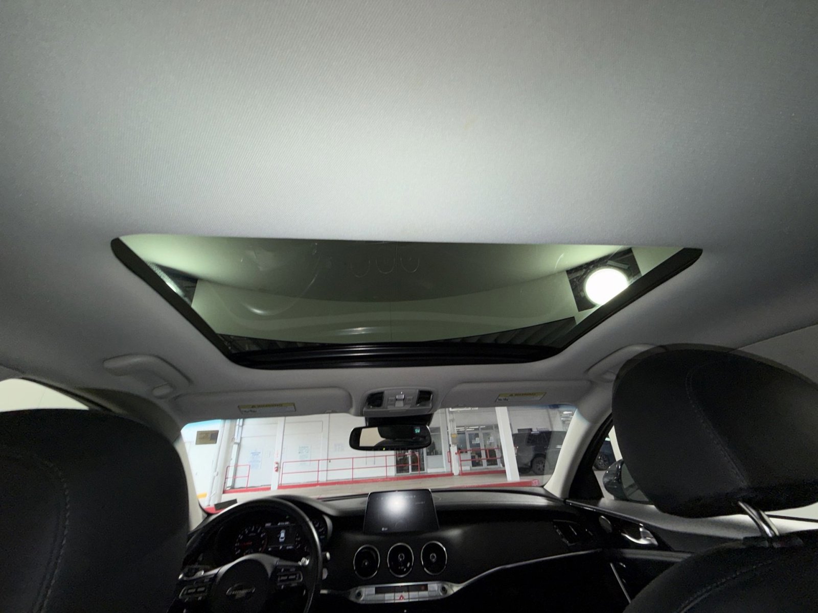 Used 2019 Kia Stinger Premium image 24